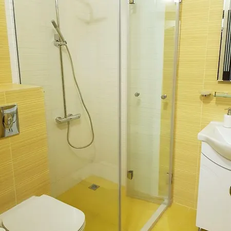 Apartment Апартаменти 